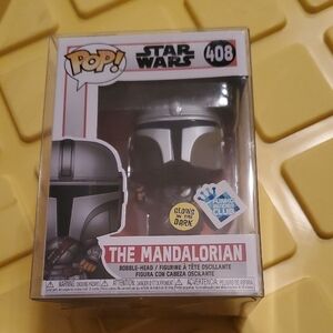 Star Wars The Mandalorian #408 Glow In The Dark Funko Insider Club Funko Pop